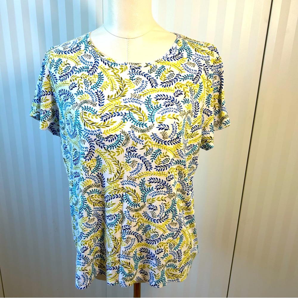 Croft & Barrow white blue green yellow ferns classic tee 100% cotton Size L